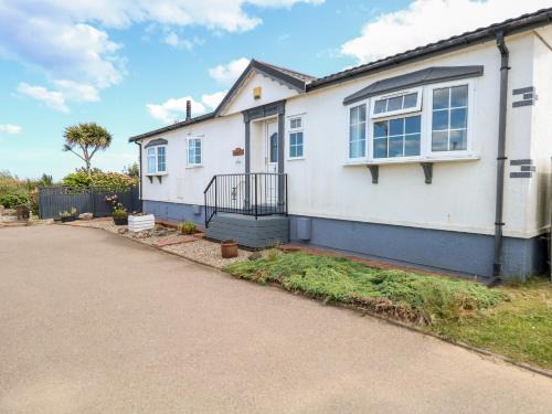 Aldborough House | Seaward