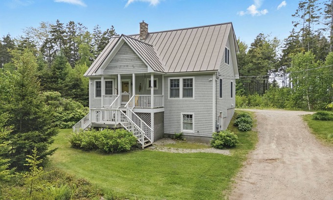 Southport Cottage | Seawood Sunset Cottage: Southport Island