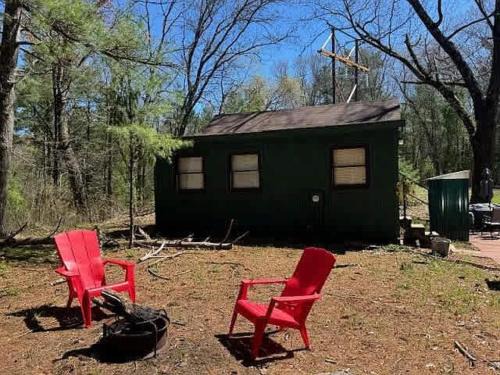Arkdale House | Secluded Cabin Getaway in Arkdale