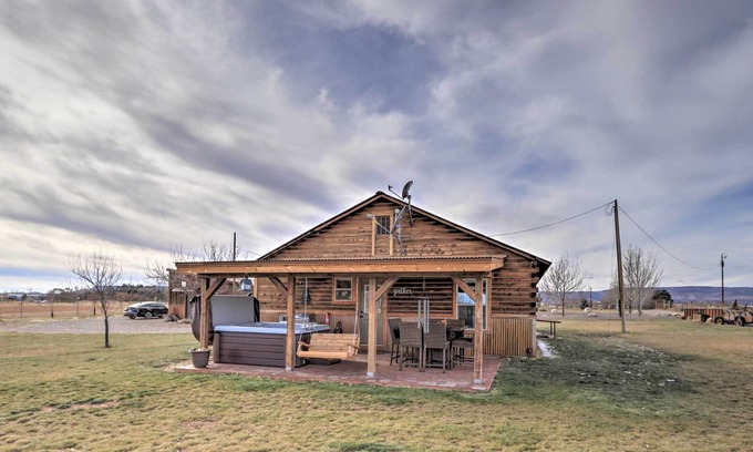 Durango Cottage | Secluded Cabin w/Hot Tub, Game Room & Views!