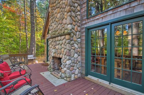 Conway House | Secluded Conway Home with Theater Room and Hot Tub!
