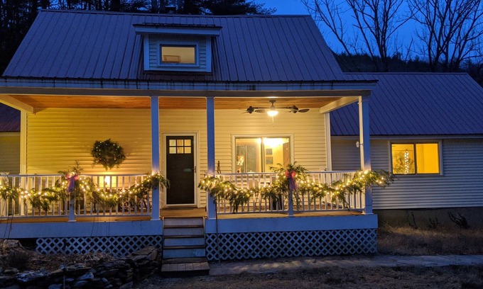 Rockingham Other | Secluded Farmhouse Getaway near Okemo, Bromley, Sunapee