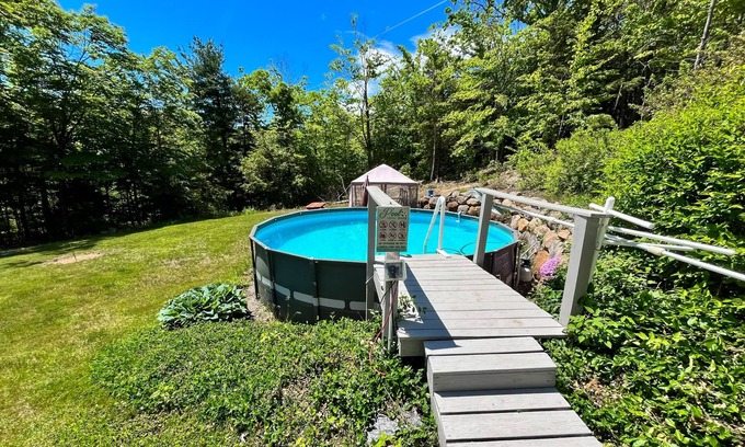 Bartlett House | Secluded home with pool, enclosed yard, fireplace, W/D, internet, & scenic views