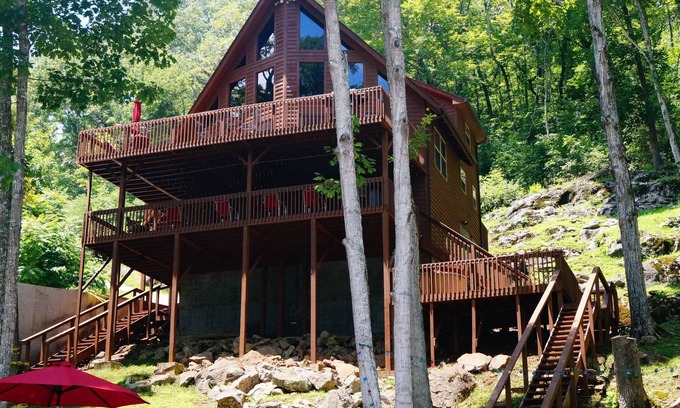 La Follette Cabin | Secluded Lynch Hollow Lagoon Cabin