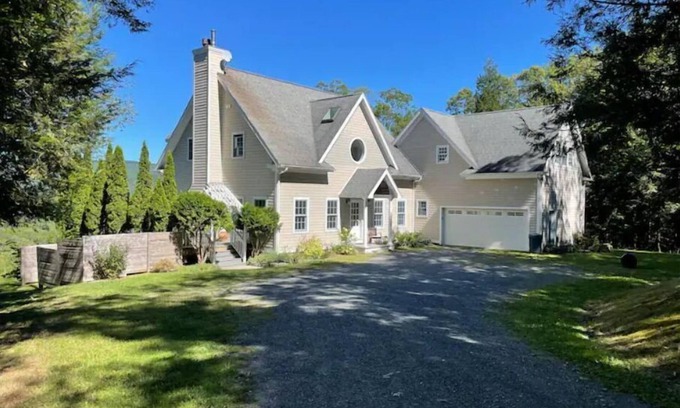 Canaan House | Secluded Mountain and Lake View in Canaan, NY