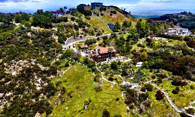 Calabasas Resort | Secluded Mountain Top Mega Mansion - Mountain & Ocean Views