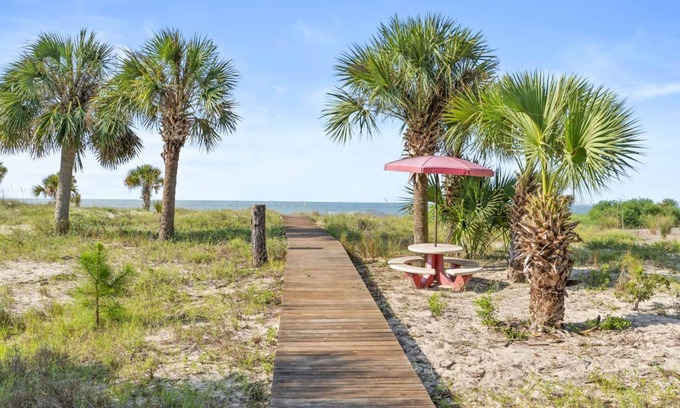 Indian Pass House | Secluded Palms | 3 Bed, 2.5 Bath