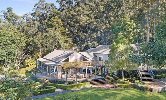 Meroo Meadow Apartment | Secluded Rainforest Mountain Retreat