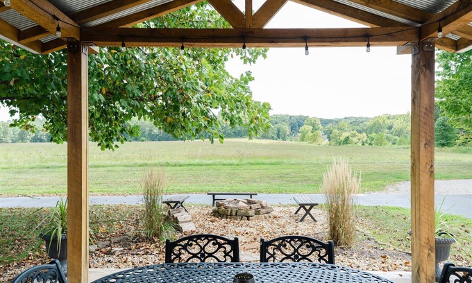Helmsburg Villa | Secluded Villa on 50+ acres - near IU and Nashville