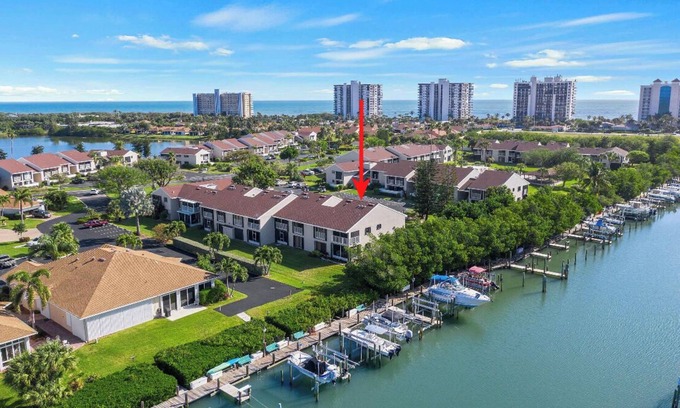 Fort Pierce Shores Condo | Second Story Villa with Marina View and Private Beach Access