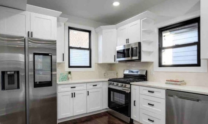 Communipaw Apartment | Secret Escape - 20 min from NYC N 2