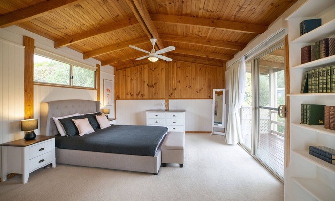 Halls Gap House | Secret Garden Cottage