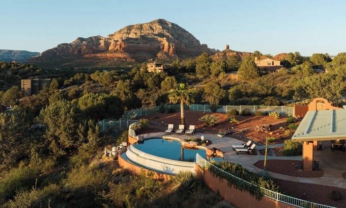 West Sedona House | Sedona Infinity Pool Paradise | Red Rock Views | Hot Tub