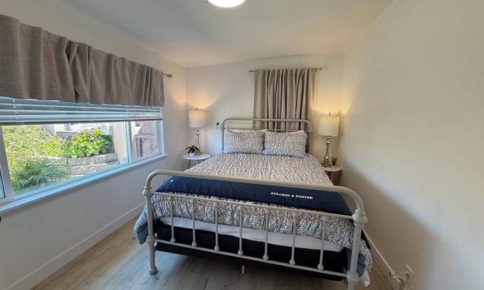 Seaside Apartment | Seductive apartment Seaside, Carmel, Monterey, Pacific Grove , Pebble beach