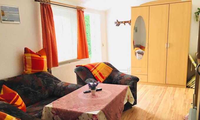 Oberhavel Apartment | SEE 5032 - Apartment 2 - Altglobsow Apartments SEE 5030