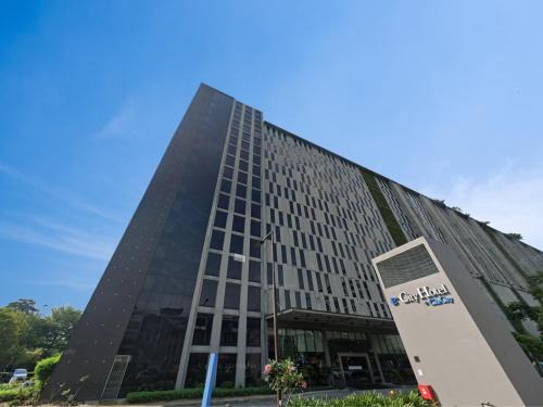One City Hotel | Seeds Hotel Premier One City Subang