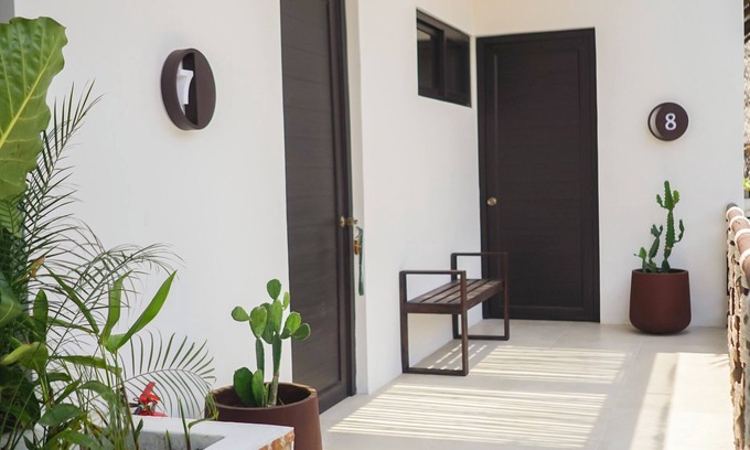 Escuintla Bed & Breakfast | Selanna 8 Waning Moon