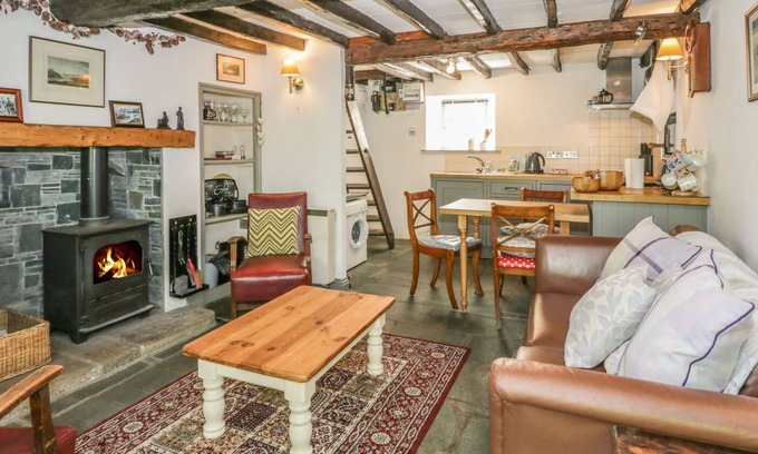 Glenridding Cottage | SELDOM SEEN, family friendly, with open fire in Pooley Bridge