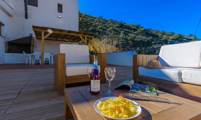 Malaga Cottage | Self catering Complejo Rural El Mirador for 8 people