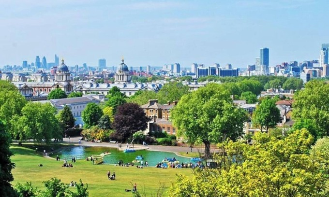 Lewisham Apartment | Self contained 1 bed flat next to transport for Canary Wharf and Excel