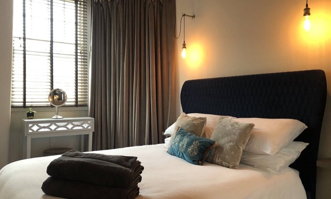 Covent Garden Apartment | Self Contained Top Floor Apartment in the heart of London’s West End