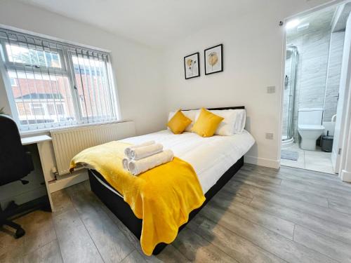 Birmingham Apartment | Selly Oak Near QE and UoB - 5 Bed Ensuite - Perfect for groups and contractors
