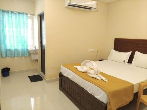 Rameshwaram Hotel | Selvi Residency