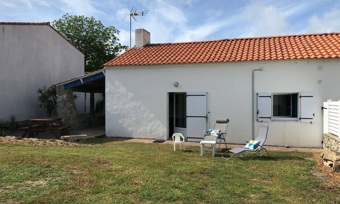 Barbatre House | Semi-detached house 4 pers in Barbâtre near beach