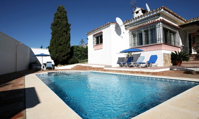 La Gaspara Villa | Semi-secluded 3 Bed, 2 bath Family Villa with Pool & Gardens