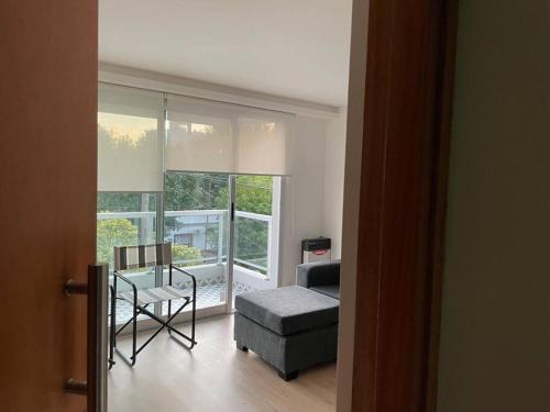 La Plata Apartment | Semipiso al frente .Parque San Martin