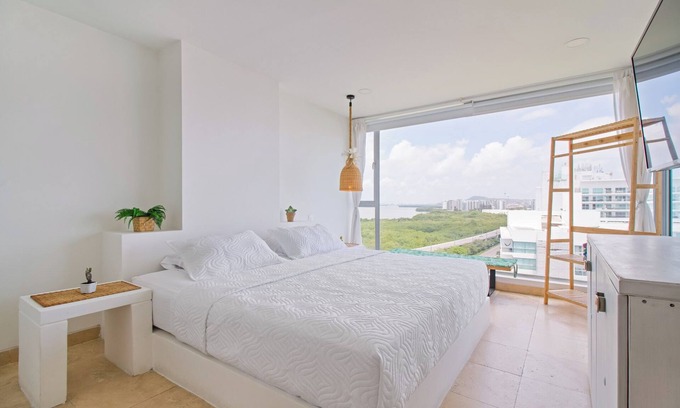 Cartagena District Apartment | Sensational! Apartment Hotel Sonesta Morros Cartagena
