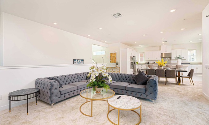 Irvine House | Sentosa Luxe Retreat #42267