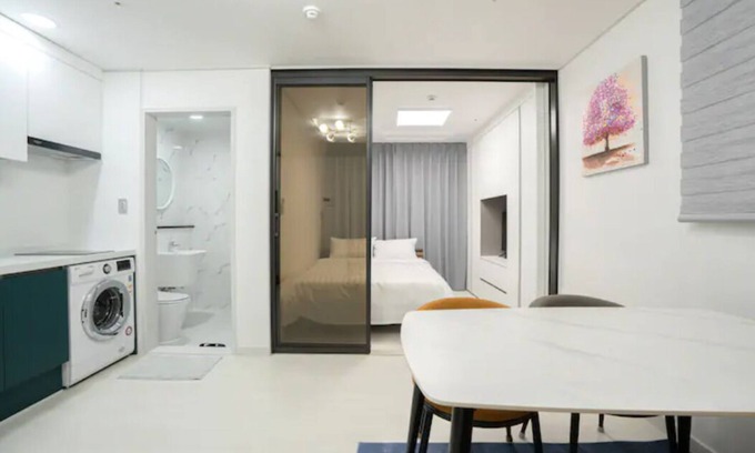 Downtown Apartment | Seomun Residence Hotel