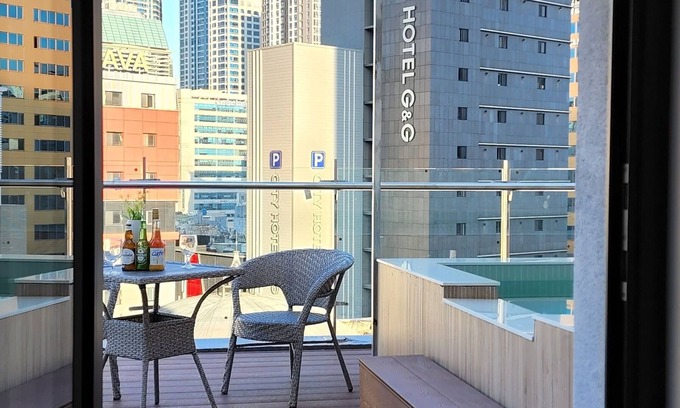 Busanjin Hotel | SeoMyeon Denvasta Central Hotel