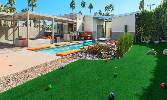 Twin Palms House | Sept Special Offer 30+ Stay! W/Pool/Hot Tub & Fire