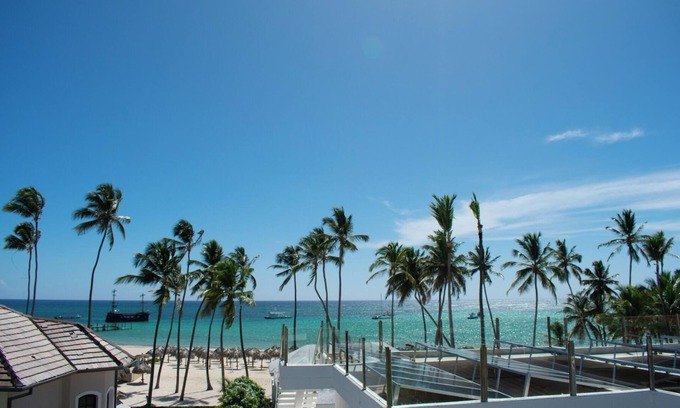 Bavaro Apartment | Serenara Suites with Rooftop Pool