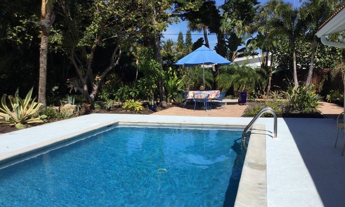 Boca Grande House | Serendipity On Boca Grande, Old Florida 3Bd,3Ba,Htd pool! Minutes To Everything