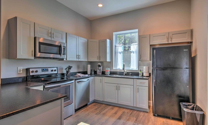 Anderson Apartment | Serene Anderson Studio, 4 Mi to Historic Dtwn