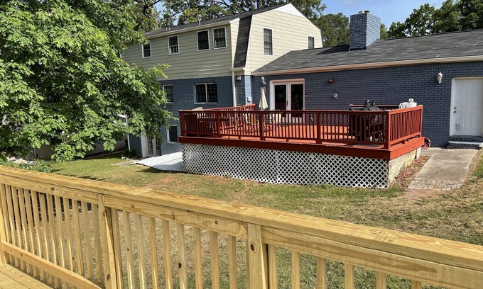 Church Street House | Serene Azul Retreat 5mins from Atlanta Airport Pool area ready!!
