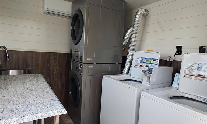 Andrews RV Rental | Serene campground in Andrews NC on The Valley River.