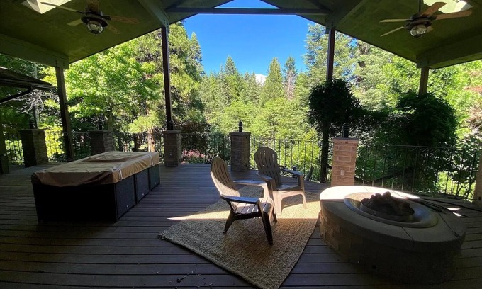 Mount Shasta House | Serene escape w/bubbling sounds of Wagon Creek & majestic views of Mt. Shasta.