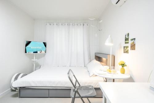 COEX Apartment | Serene Gray Retreat - 8 min walk from the subway station
