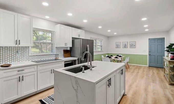 Briarcliff Heights House | Serene Home in Central Atlanta; Pets allowedn