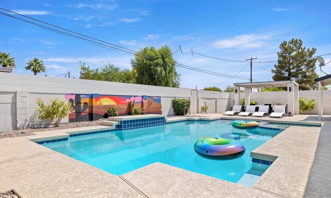 Scottsdale Estates Nine House | Serene Oasis Escape with Heated Pool and Spa in the Heart of Scottsdale!