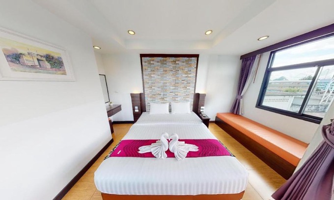 Kanchanaburi Hotel | Serene Residence