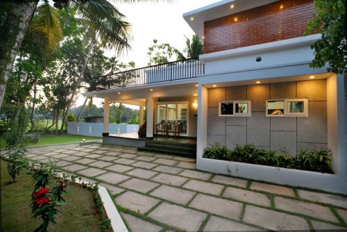 Eloor Apartment | Serene Retreat