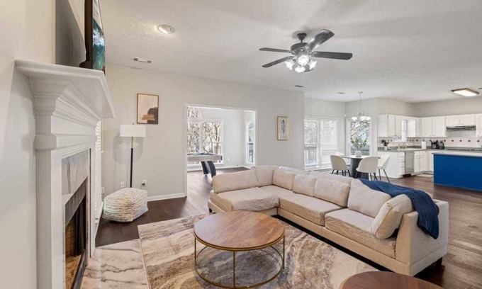 Cumming House | Serene Retreat on Cannonero Dr