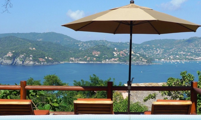 Playa Las Gatas Apartment | Serene tropical retreat with open air shower and panoramic views