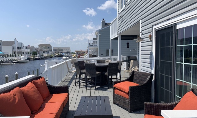 Beach Haven West House | Serene Waterfront Family Water Front Property