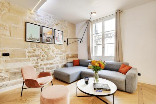 Arsenal Apartment | SERENERS Apartments in Place des Vosges - Rue de Birague